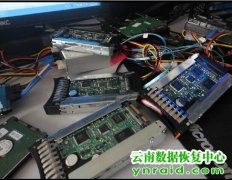 某公司IBM服务器RAID5阵列两块盘报黄灯恢复成功