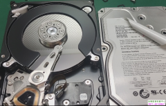某单位7200.11 1TB台式机硬盘二次开盘数据恢复成功